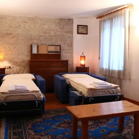 Locanda Aurora B&B-2