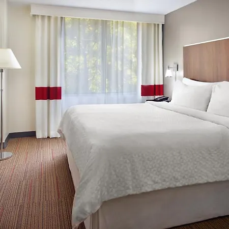 Four Points By Sheraton Charlotte-3