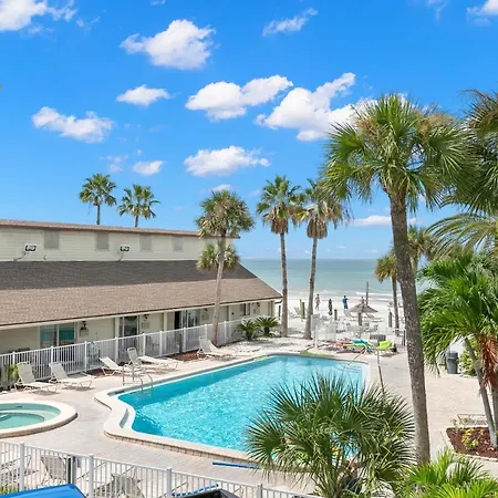 Grand Shores West-2