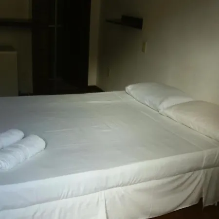 Hotel Manaka-3