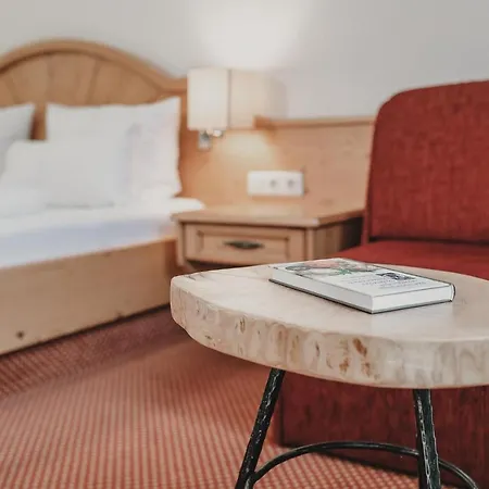 Hotel&Appartements Tiroler Buam-2