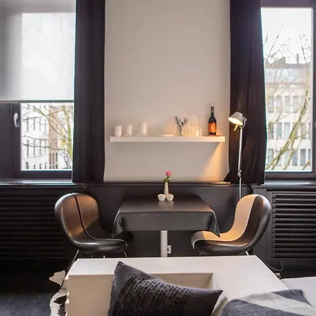 B&B Suites Feek-2