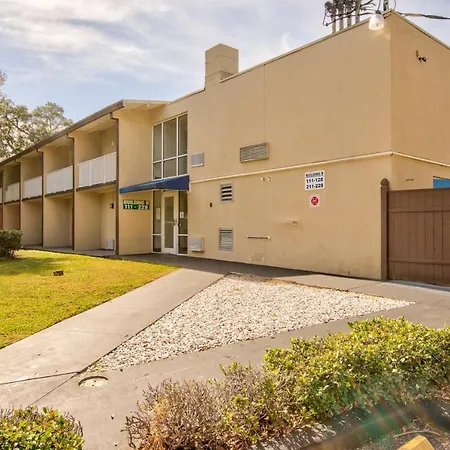 Clearwater Hotel-2