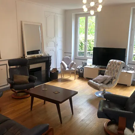 Villa Eugénie Melun-2