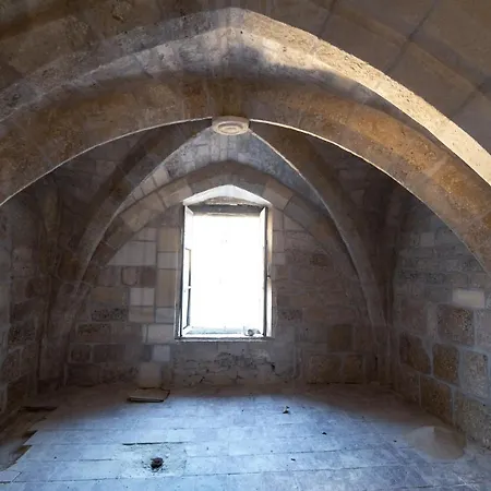 Studio du Maire Maison de L'Église du Couvent-3