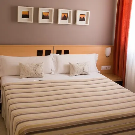 Hostal Albero By Eme Hoteles-3