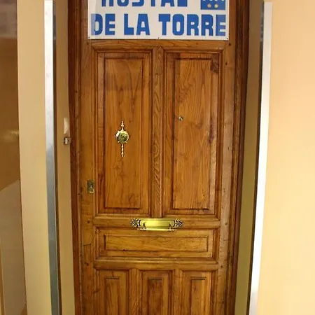 Hostal De La Torre Hostal Economico-2