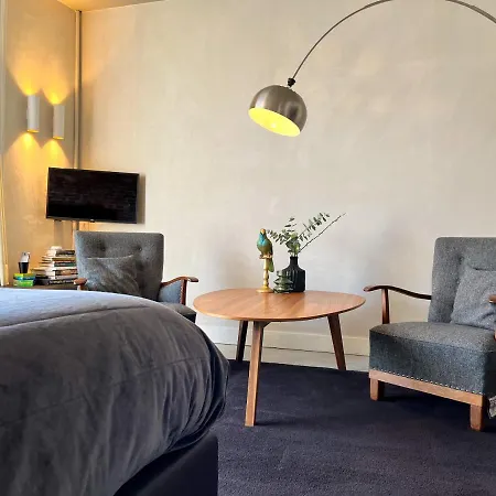 Van der Gang Suites-3