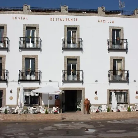 Hostal Restaurante Arcilla-3