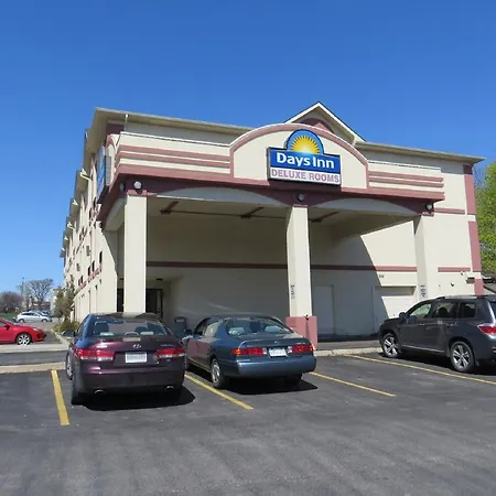 Days Inn By Wyndham Toronto East Lakeview-2
