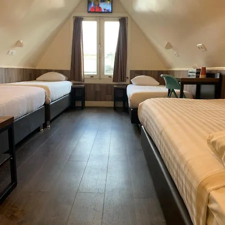 Dam Hotel-3