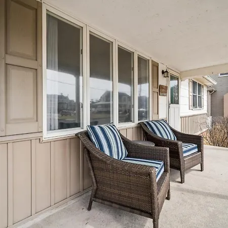 ⭐️The Lucky 7 Beach House⭐️Water View⭐️4 Bedroom⭐️-3