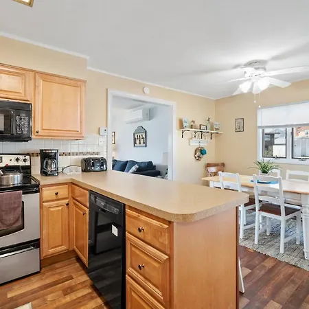 ⭐️The Lucky 7 Beach House⭐️Water View⭐️4 Bedroom⭐️-2