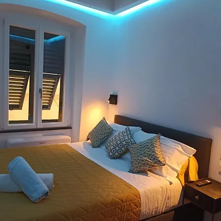 Al Porto 61 - Rooms For Rent-2