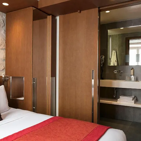 Select Hotel-2