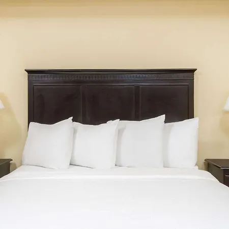 Hawthorn Extended Stay By Wyndham Columbus-3