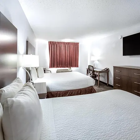 Red Lion Inn & Suites Grants Pass-3