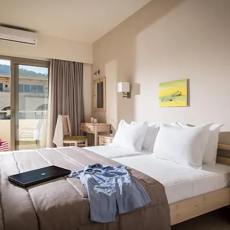 Malliotakis Beach Hotel "By Checkin"-3