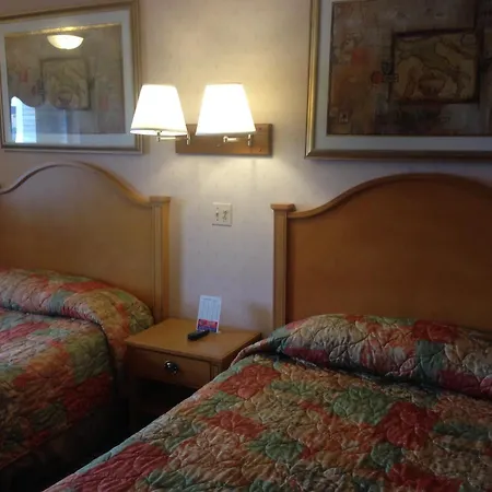 Stardust Motel-3