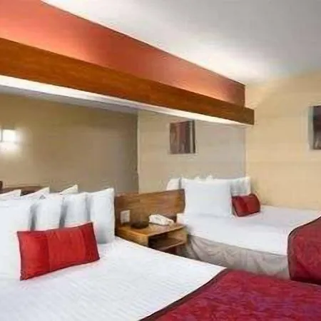 Days Inn & Suites By Wyndham Lafayette In-3