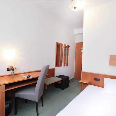 City Hotel Würzburg-2