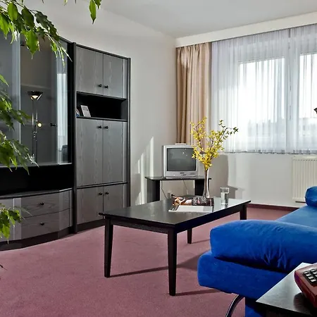 Days Inn Leipzig City Centre-3