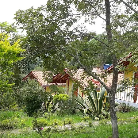 CHALES Canto dos Pássaros-3