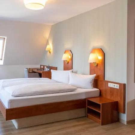 Hotel Am Uenglinger Tor-2