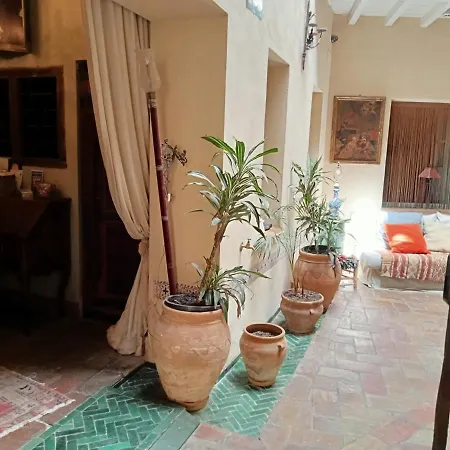 Hostal Casa Del Buen Viaje-2