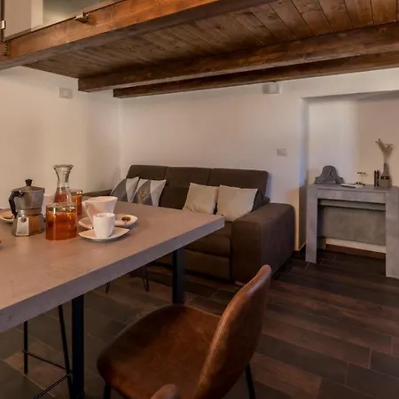 Suite 39-3