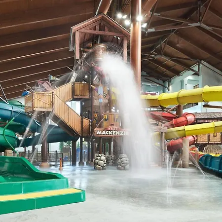 Great Wolf Lodge Manteca-2