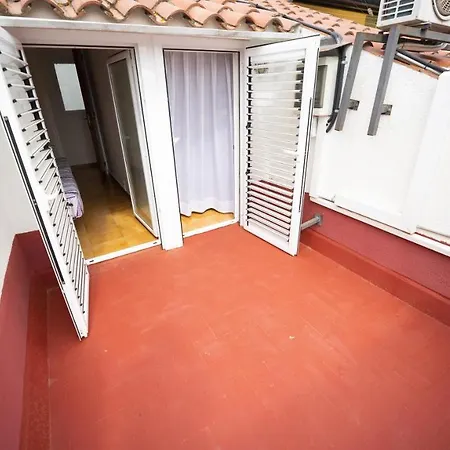 Hostal La Premsa-3