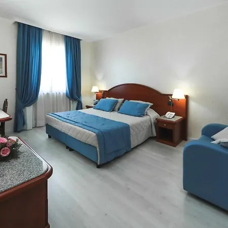 Edra Palace Hotel & Ristorante-2
