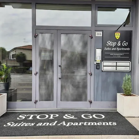 Stop&Go Suites And Apartments-3