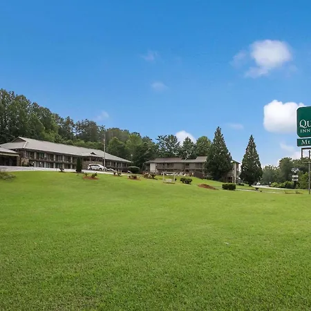 Quality Inn & Suites Mt Chalet-3
