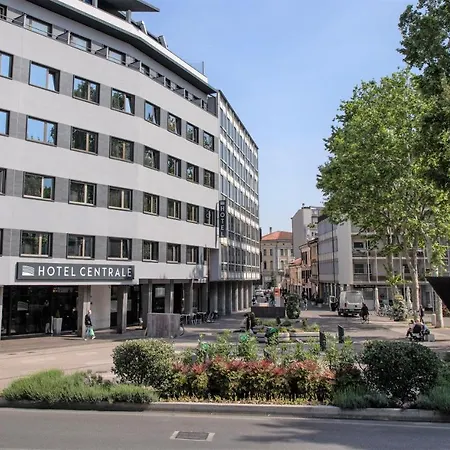 Hotel Centrale-2