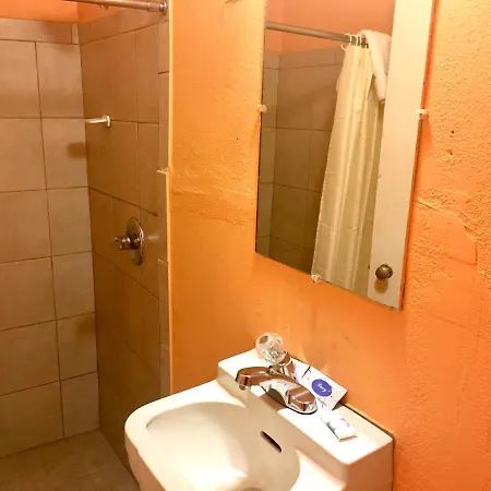Westerner Motel-2