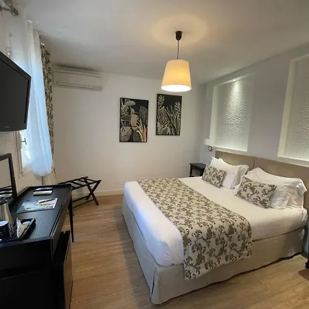 Hotel & Restaurant Les 3 Barbus-2