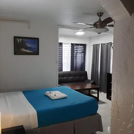 Stay Inn Dania Beach-3
