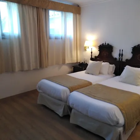 Hotel Born-2