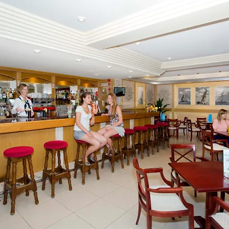 Hotel Amoros-3