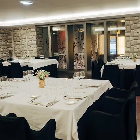 Vincci Zaragoza Zentro-3