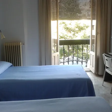 Hotel Altozano-2