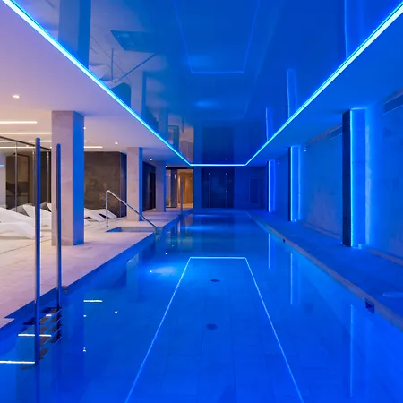 L'Azure Hotel & Spa 4Sup-2