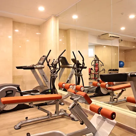 Sandos Benidorm Suites-3