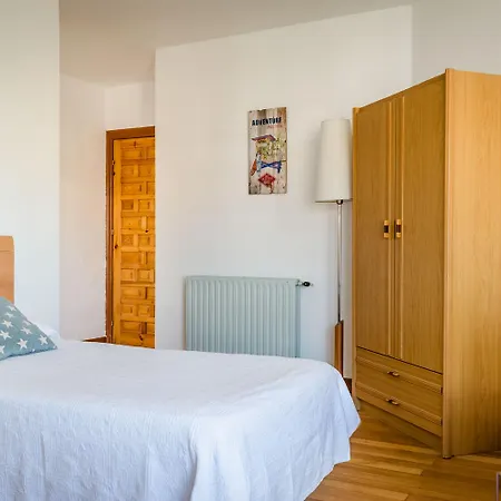 Hotel Surfances-3