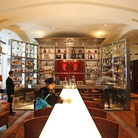 Hotel Le Royal Monceau Raffles Paris-2