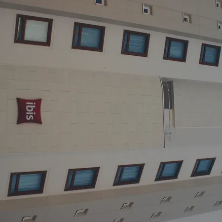ibis Nantes Centre Tour Bretagne-2