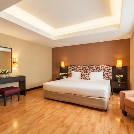 Rembrandt Hotel Bangkok-2