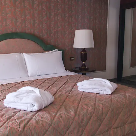Grand Hotel Excelsior-3